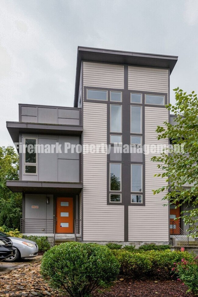 Photo - Modern 3 bedroom Home in East Nashville!!