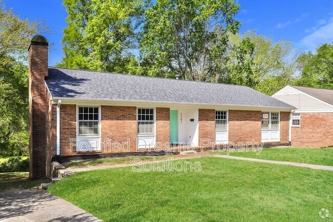 Building Photo - 1101 Surry Dr Rental