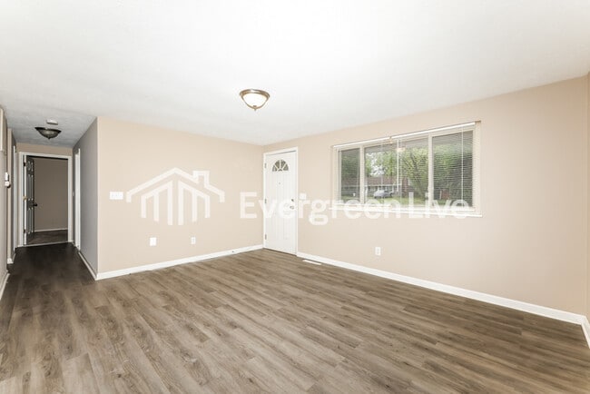 Photo - 5919 Chambersburg Rd