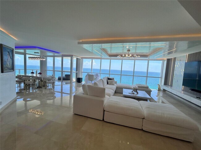 Building Photo - 16425 Collins Ave Unit 2016 Rental