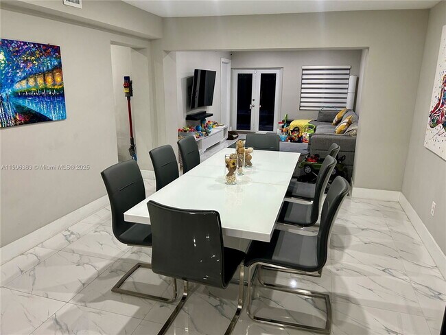 Photo - 13560 NW 2nd Ave