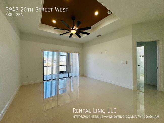 Photo - 3948 20th St W