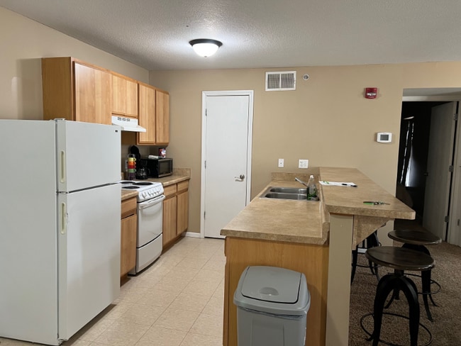 Photo - 1839 Merchant St Unidad 312