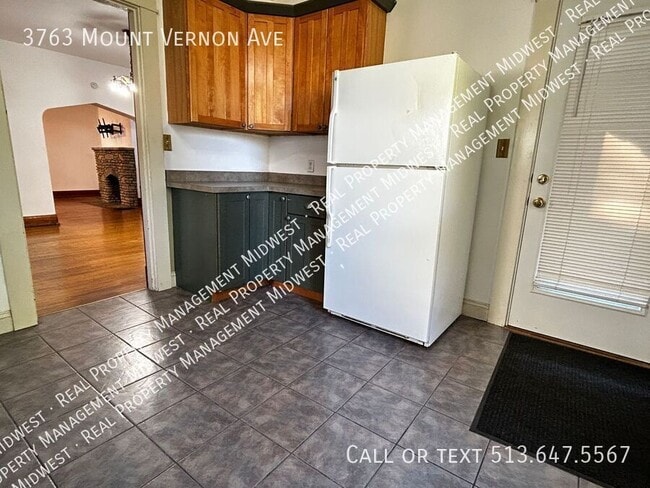 Photo - 3763 Mt Vernon Ave