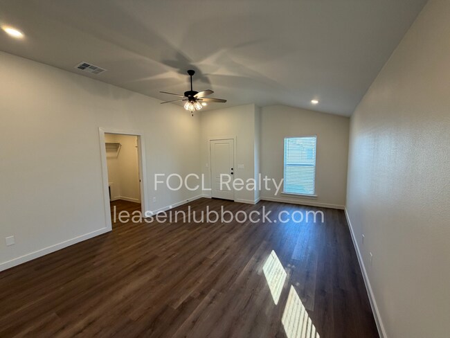 Photo - New Build in Viridian & Lubbock Cooper