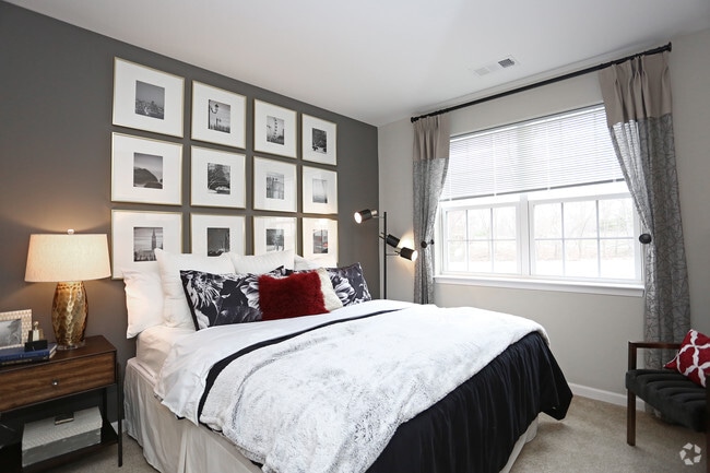 One Glastonbury Place