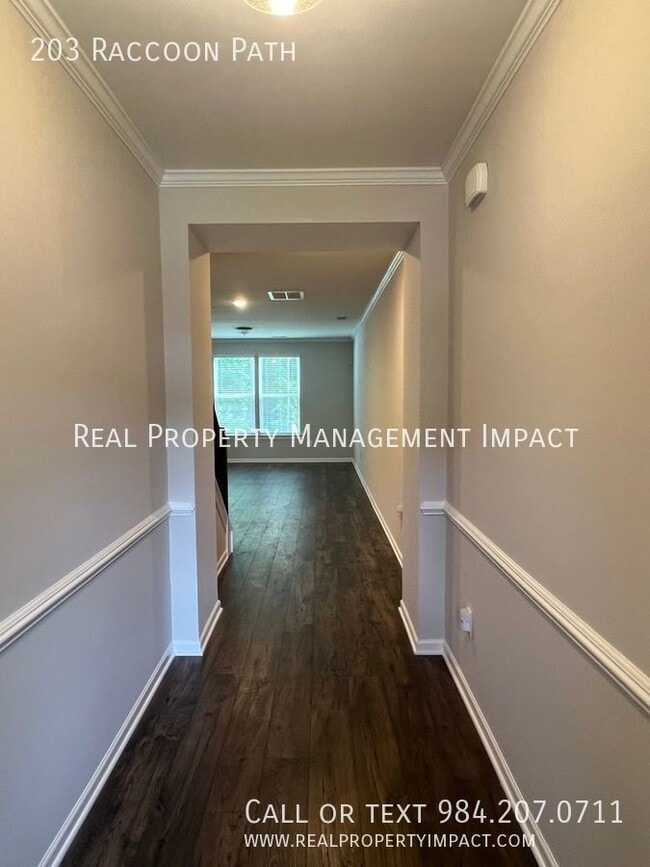 Photo - 203 Raccoon Path