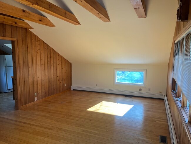 Photo - 16 S Beach Rd Unit Studio Apartment