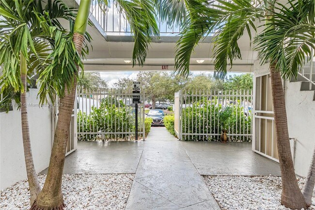 Photo - 6921 Rue Vendome Apartamento Unidad 5