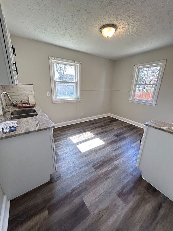 Photo - 18312 Mapleboro Ave