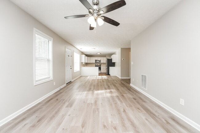 Photo - 6551 Lauren's Way