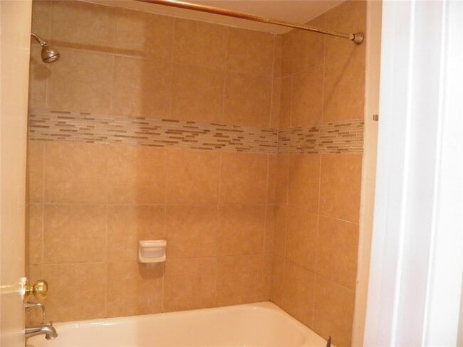 Photo - 9901 Sharpcrest St Unit D1