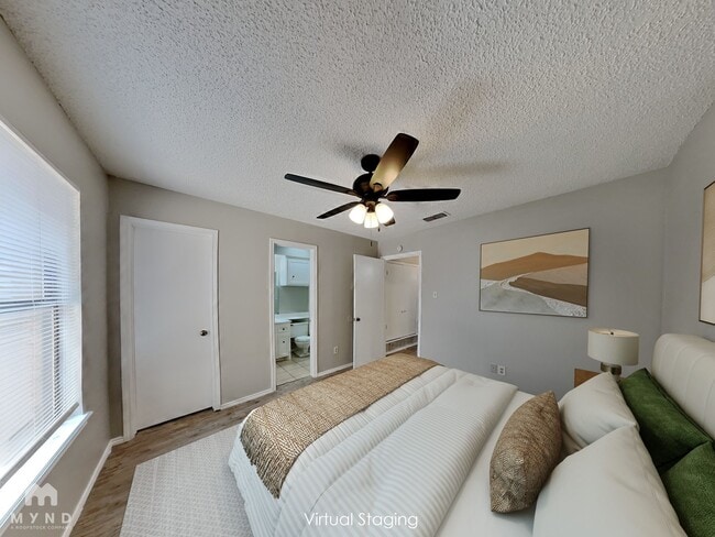 Photo - 6181 34th St