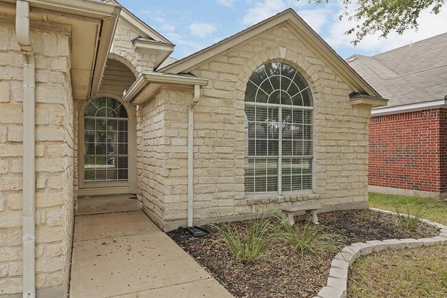 Photo - Spacious & comfy Willow Run home by Mills Pond