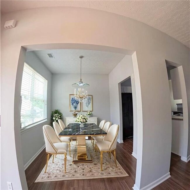 Photo - 6412 Ellenwood Dr