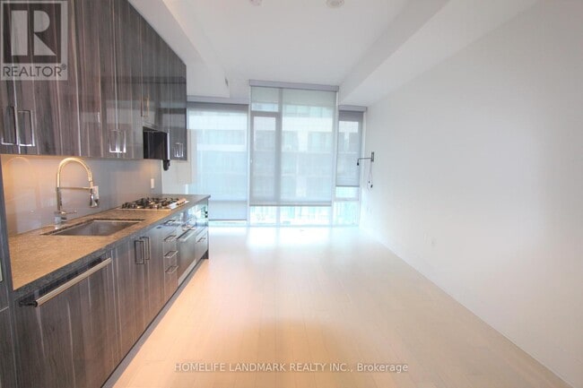 Photo - 29 Queens Quay E Unit 1019
