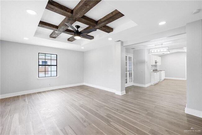 Photo - 22 E Samano St