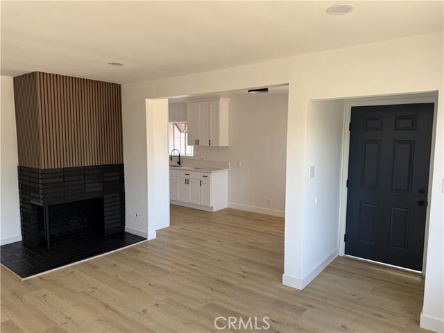 Photo - 8930 Boxwood Ave