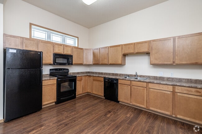 1BR, 1BA - 798SF - Kitchen