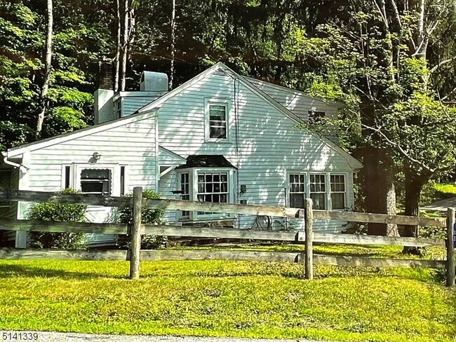 Photo - 15 Beaver Run Rd