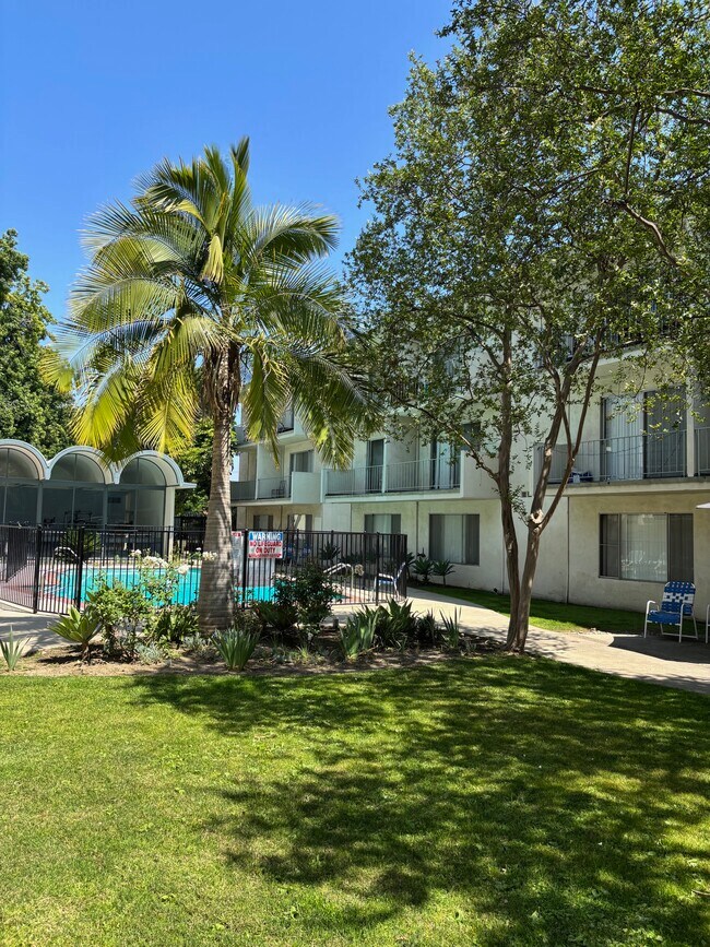 Park Manor Apartments