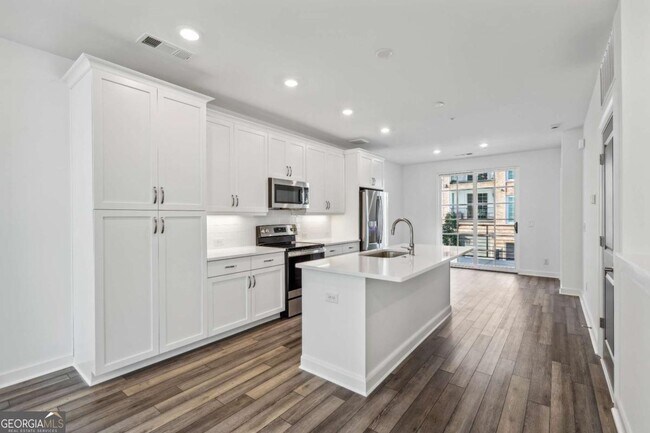 Photo - 432 Burton Dr