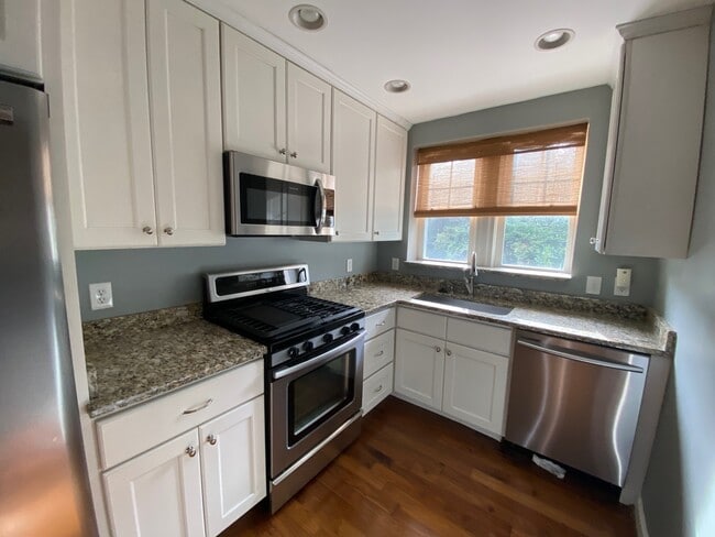 Photo - Hanley Road Apartments