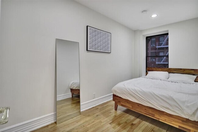 Photo - 179 E 102nd St Unidad SI ID1473163P