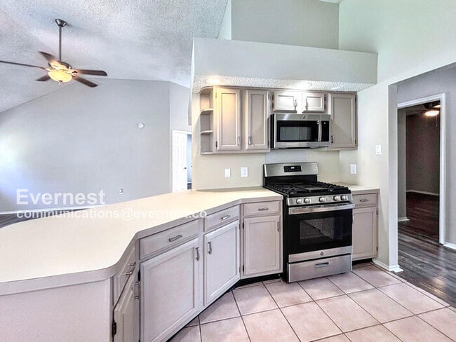 Photo - 2734 Indian Trail Dr