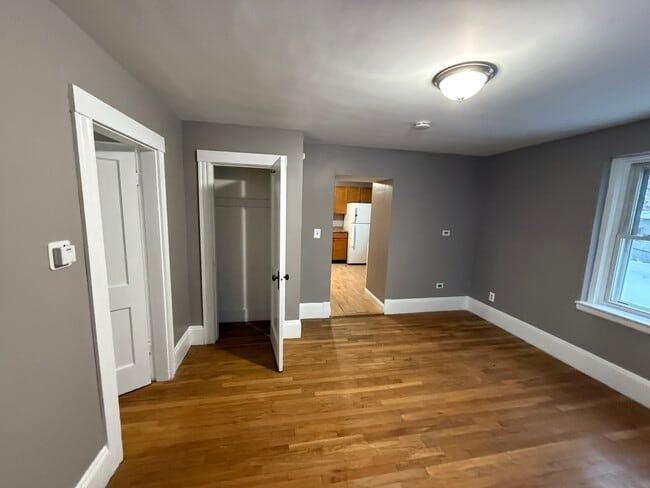 Photo - 184 Gladstone St Unit 1