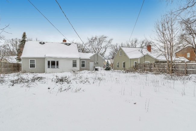 Photo - 41 Lynbrook Ave