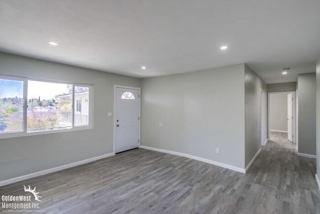 Photo - Cozy 3Bdm 1Ba Apartment in City Heights