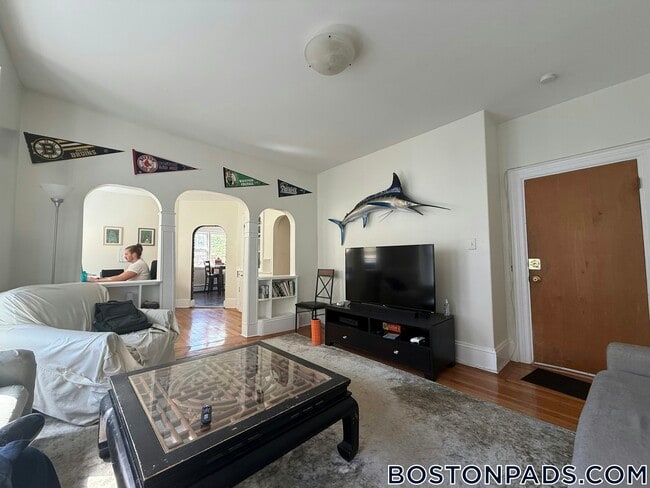 Photo - 50 Vinal Ave Unit 2