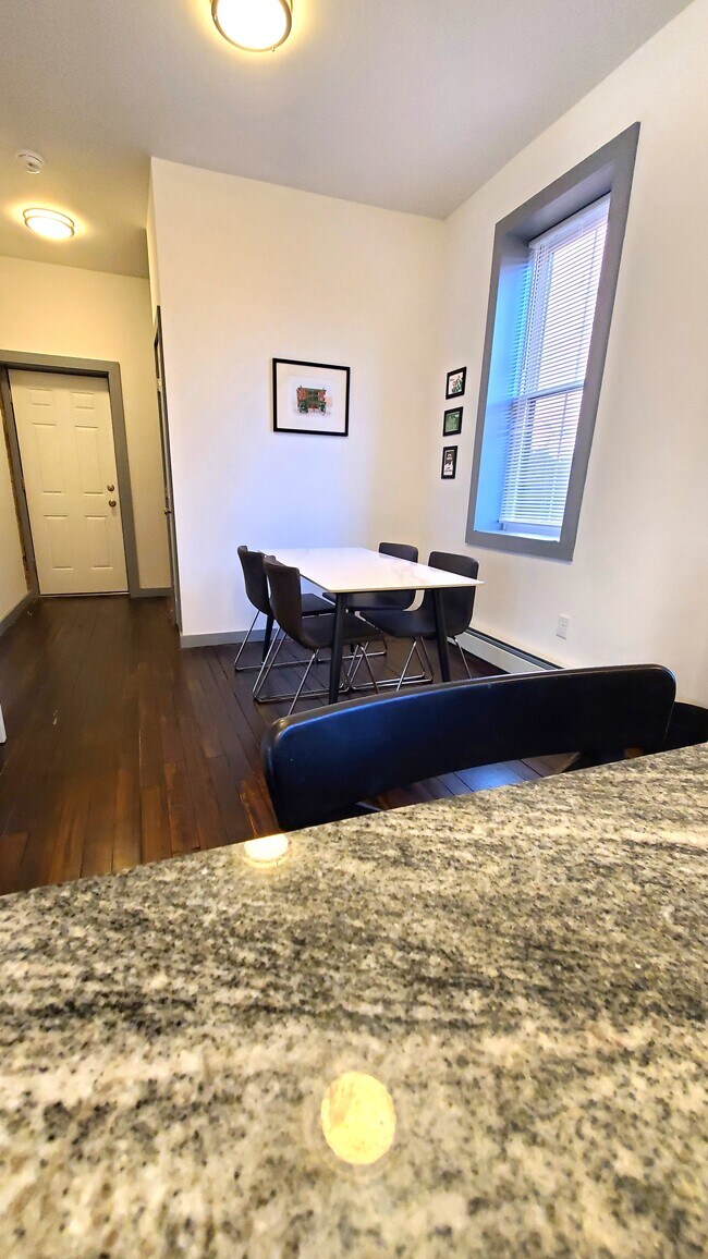 Photo - 213 Lawrence St Unit 2