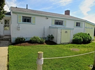 Building Photo - 26 Shore Dr Rental