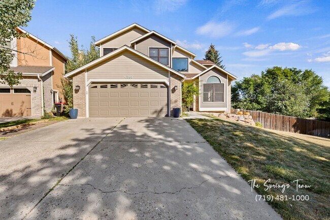 Photo - SPECTACULARLY HUGE 6BD HOME with PANORAMIC MOUNTAIN VIEWS - Security Deposit Waiver Available