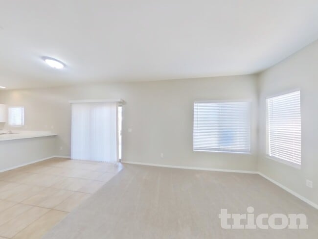 Photo - 11418 W Mountain View Dr