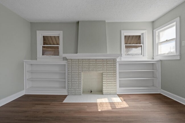 Photo - 1511 Maple Ave