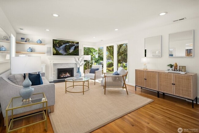 Photo - 5606 59th Ave NE