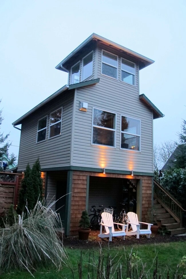 Photo - 3805 NE 11th Ave Unit ADU Apartment
