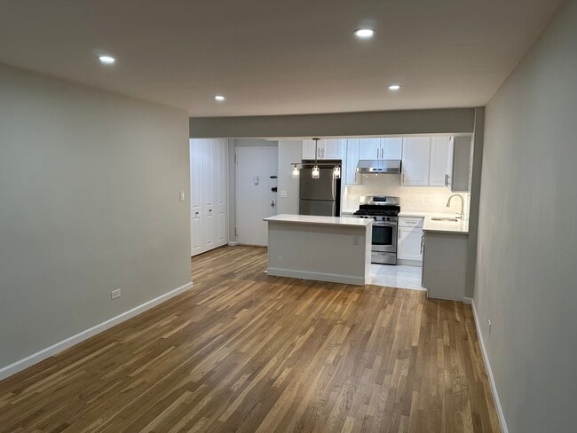 Photo - 3520 Leverich Unit A611