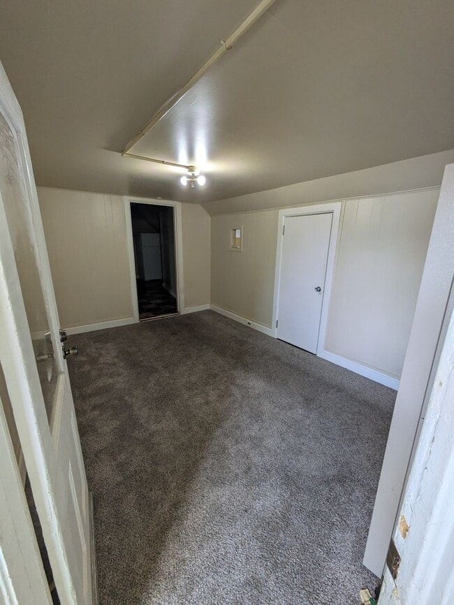 Photo - 1207 S 15th St Unit 1207 S 15th St Upper