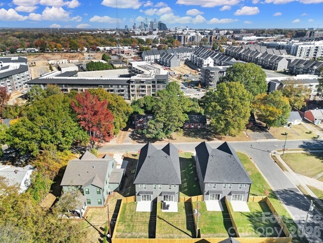 Photo - 511 Bowman Rd