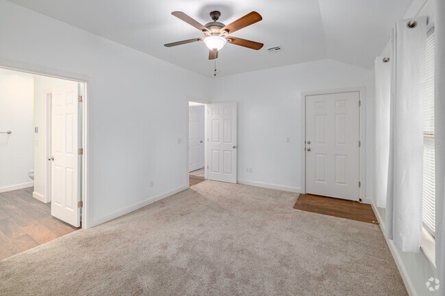 2BR, 2BA - 1,200SF - Primary Bedroom