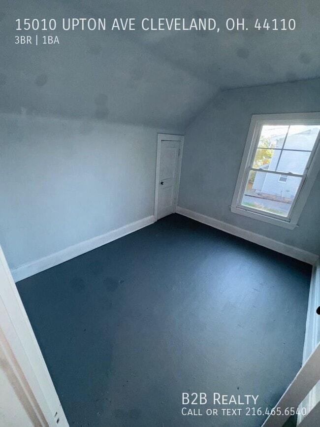 Photo - 15010 Upton Ave