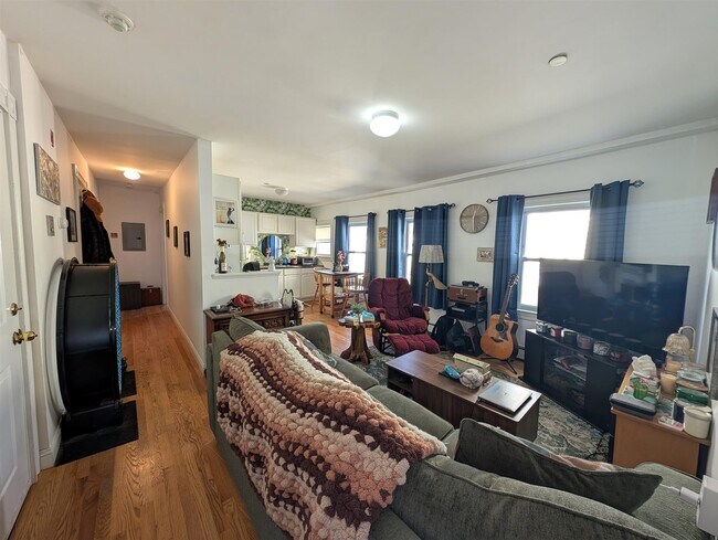 Photo - 36 Roberts Rd Unit 2