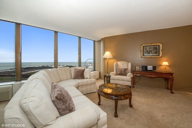 Photo - 505 N Lake Shore Dr Unit 1707
