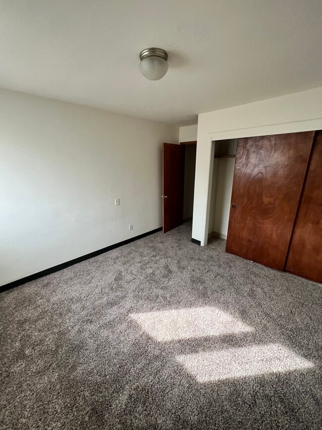 Photo - Penn Apartments