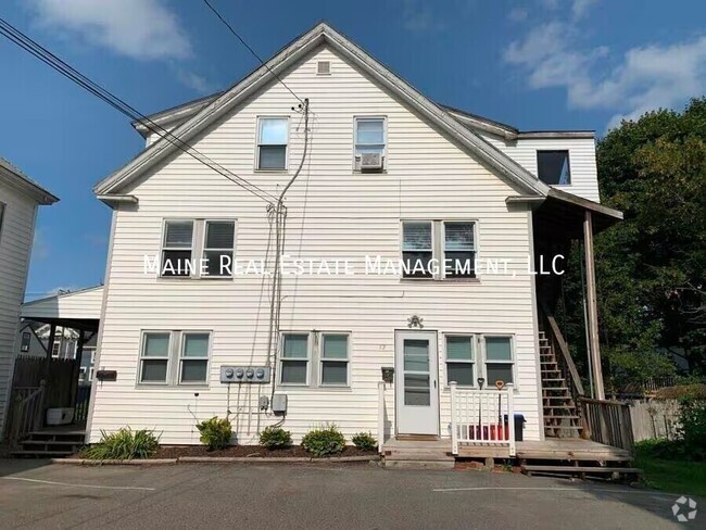 Building Photo - 12 Stone St Unit 1A Rental