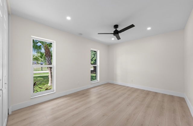 Photo - 280 Sulky Way
